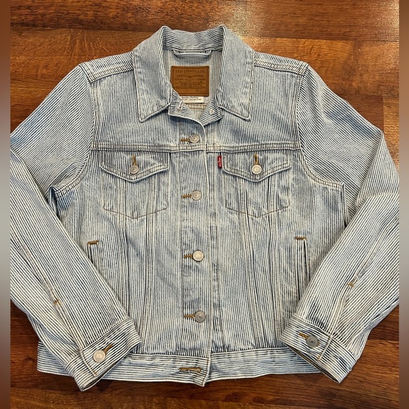 Levi's Jackets & Blazers - Levi’s Original Trucker Jacket Striped Jean Women’s Size Large